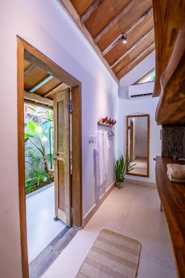 Seaside Tribe - Boutique Surf Stay & Retreat ทานาล็อต ภายนอก รูปภาพ