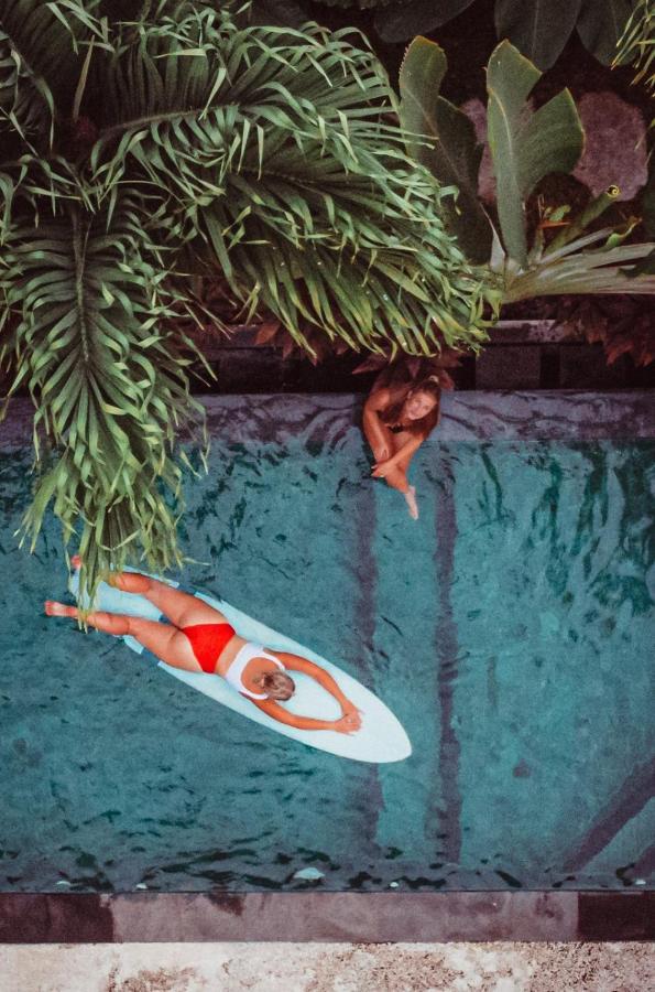 Seaside Tribe - Boutique Surf Stay & Retreat ทานาล็อต ภายนอก รูปภาพ