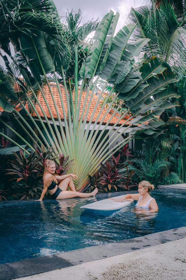 Seaside Tribe - Boutique Surf Stay & Retreat ทานาล็อต ภายนอก รูปภาพ