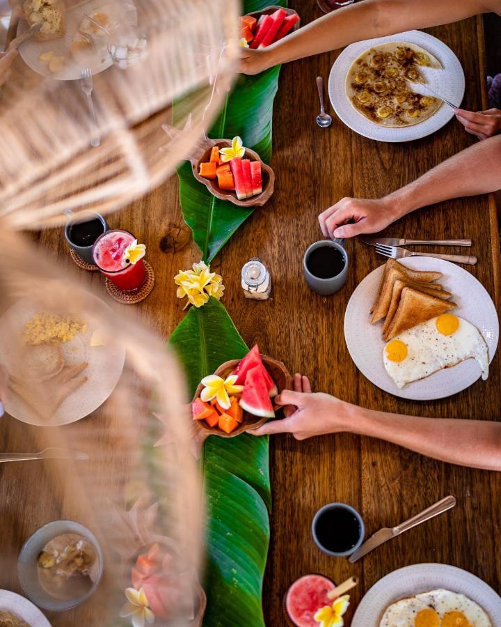 Seaside Tribe - Boutique Surf Stay & Retreat ทานาล็อต ภายนอก รูปภาพ